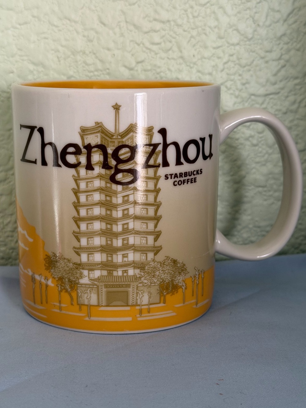 Starbucks Zhengzhou Global Icon Series mug  16 oz